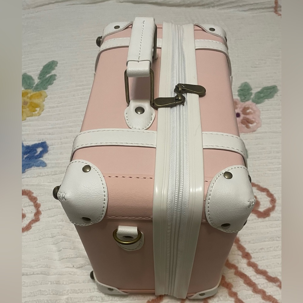 Pink and White Vintage-Style Petite Suitcase Shoulder Bag Makeup Bag 12”x 10” - Picture 3 of 14